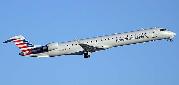 Mesa Airlines Canadair CL-600-2D24 CRJ-900ER N948LR, Phoenix Sky Harbor, December 22, 2014